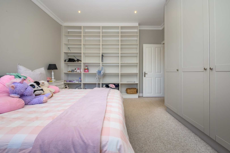 4 Bedroom Property for Sale in Walmer Eastern Cape